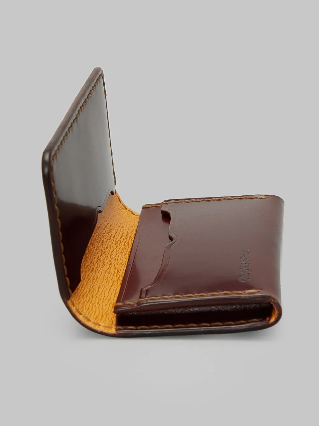 The Flat Head Handsewn Shinki Cordovan Card Case Brown